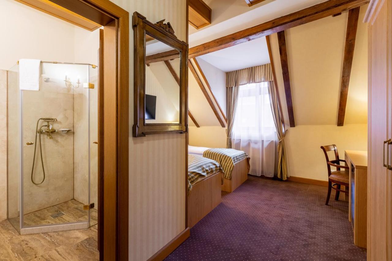 Hotel Am Ring ซีบิว ภายนอก รูปภาพ