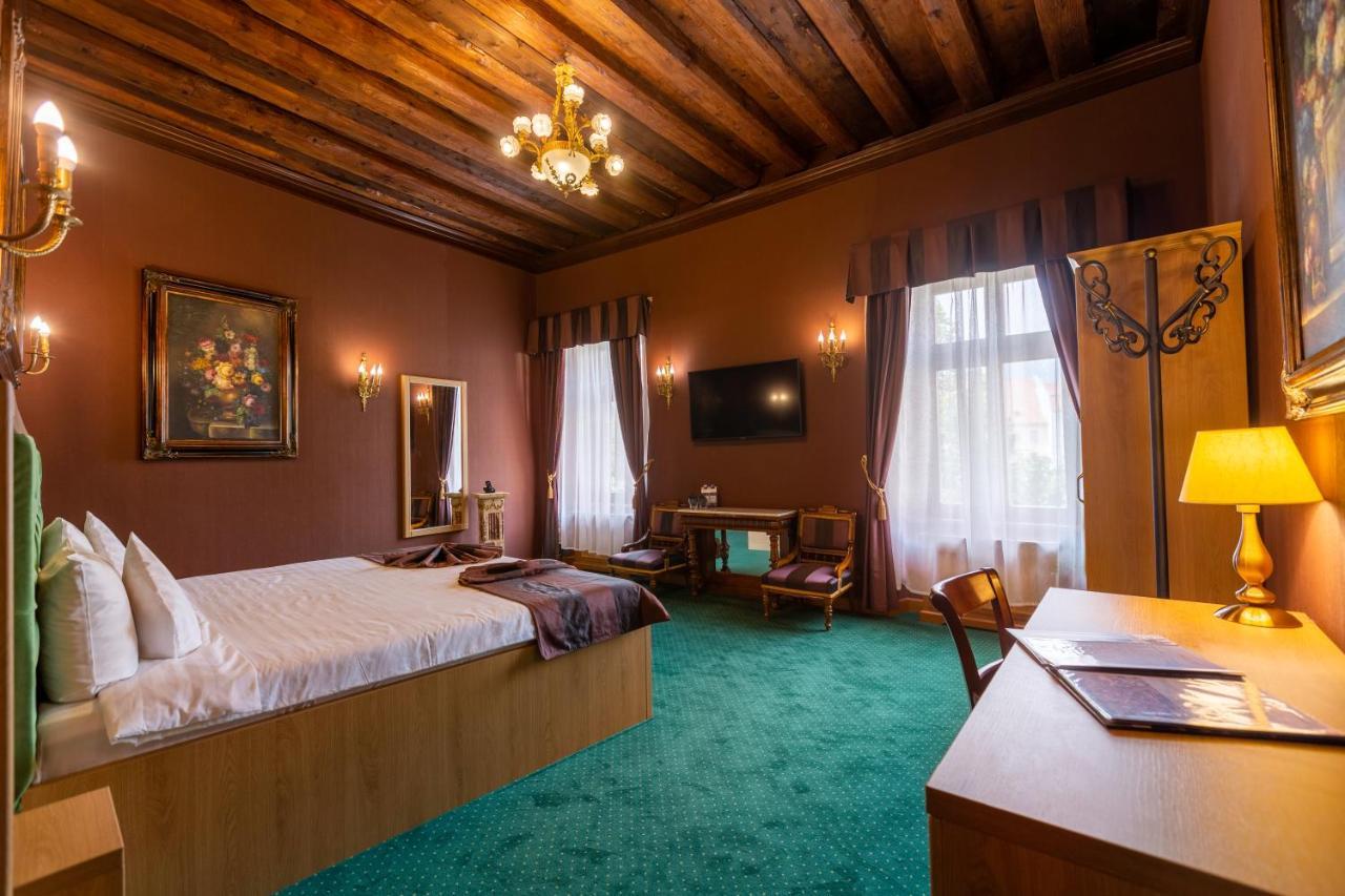 Hotel Am Ring ซีบิว ภายนอก รูปภาพ
