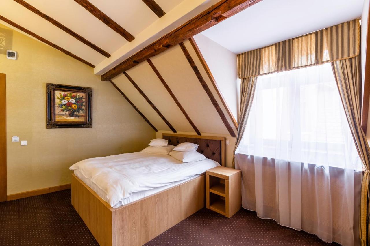 Hotel Am Ring ซีบิว ภายนอก รูปภาพ