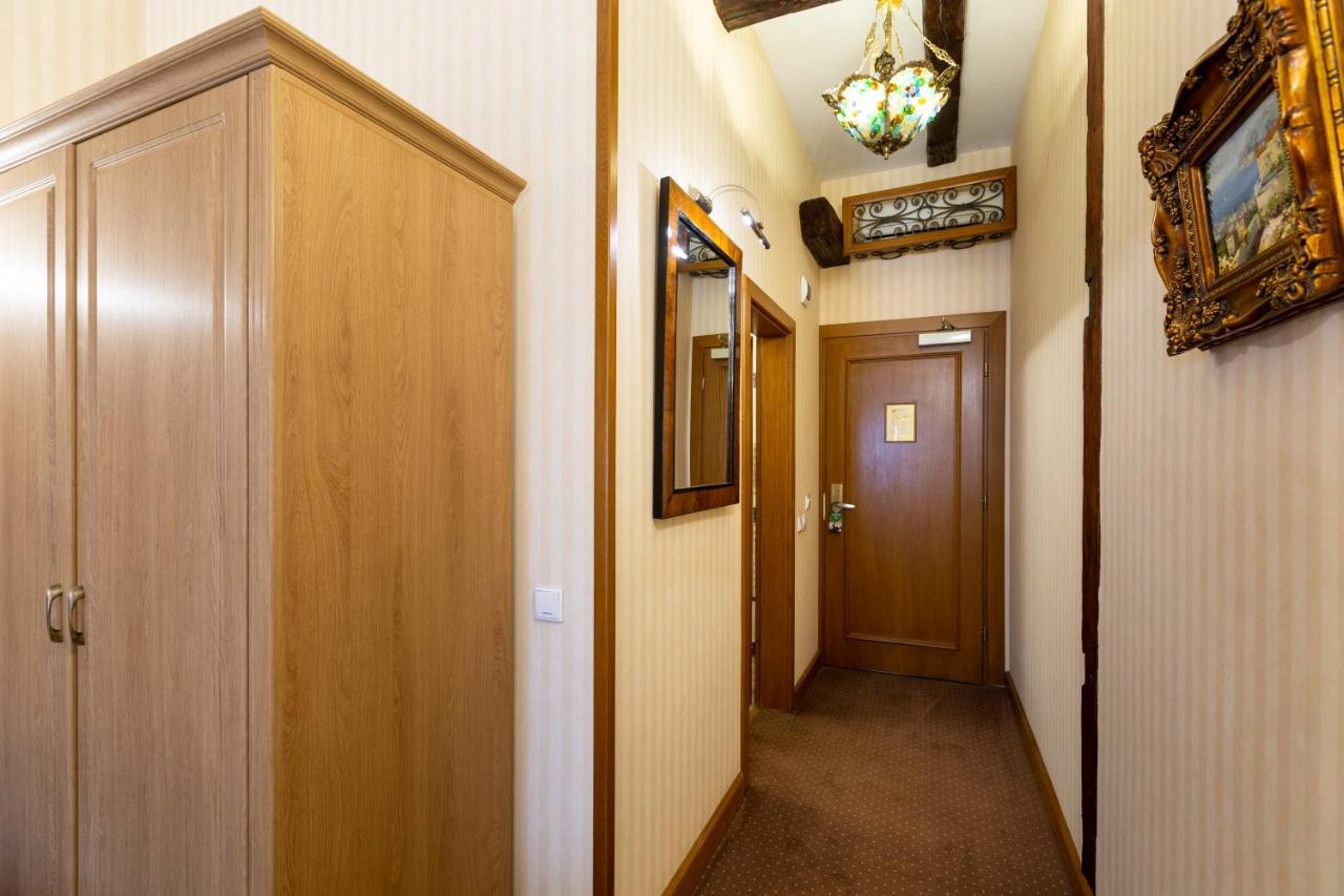 Hotel Am Ring ซีบิว ภายนอก รูปภาพ